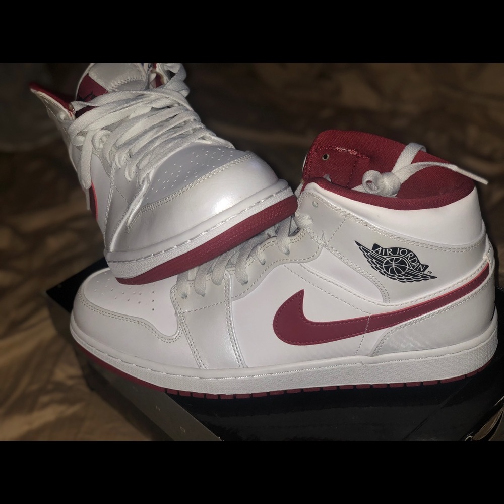 Nike retro 1’s